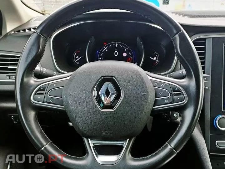 Renault Mégane 1.5 Blue dCi Intens