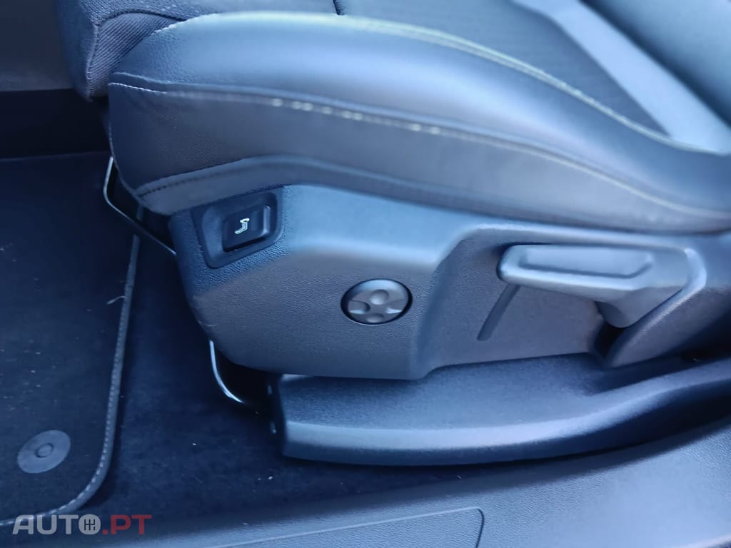 Opel Grandland (X) 1.2 Executive 