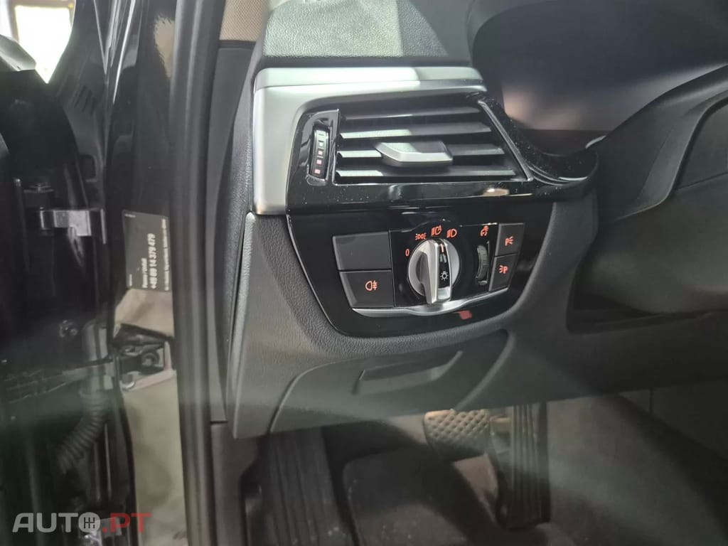 BMW 530 e xDrive Pack Desportivo M