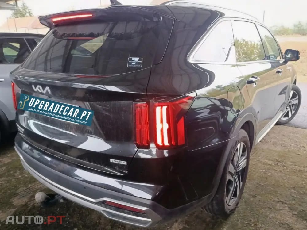 Kia Sorento 1.6 T-GDI PHEV Concept+SRF