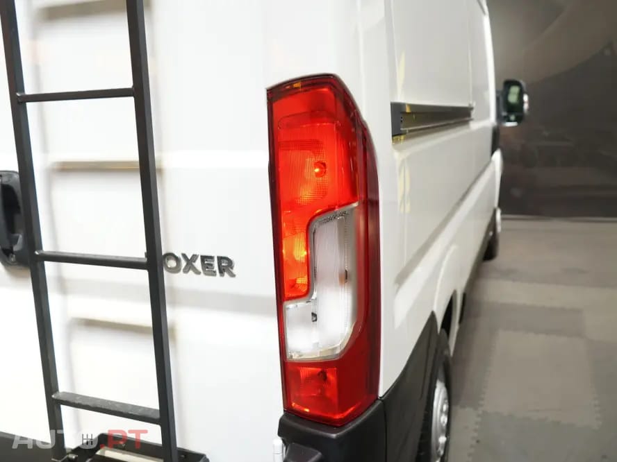 Peugeot Boxer 2.0 BlueHDi 330 L2H2