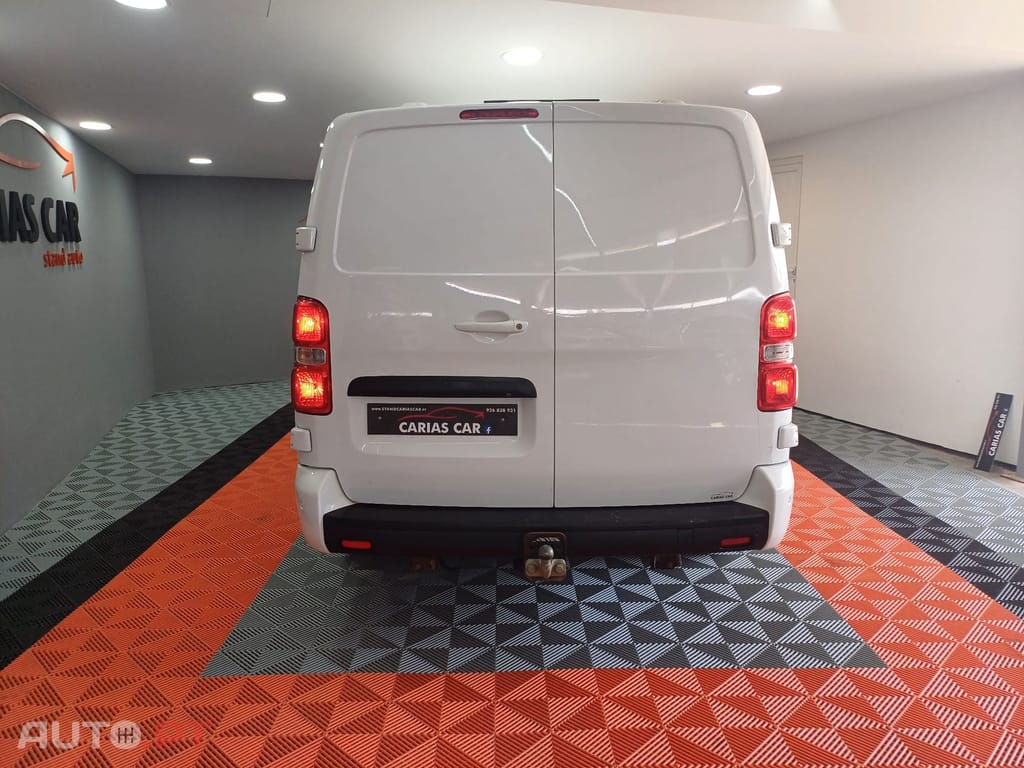 Peugeot Expert 2.0 BlueHDi Semi-Vidrado Standard EAT8