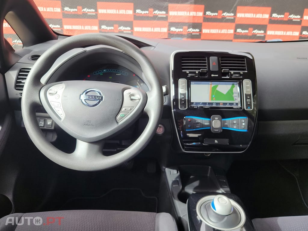 Nissan Leaf 30 kWh (c/ Bateria) Visia