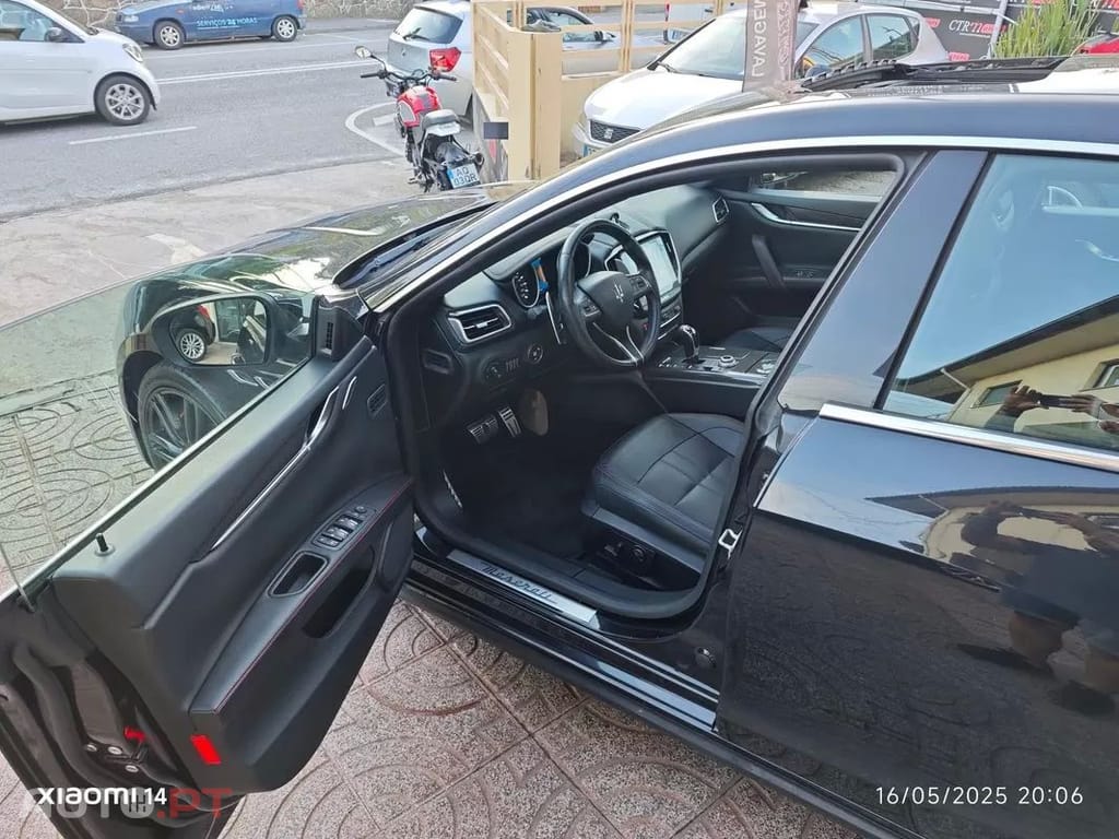 Maserati Ghibli 3.0 V6 GranLusso
