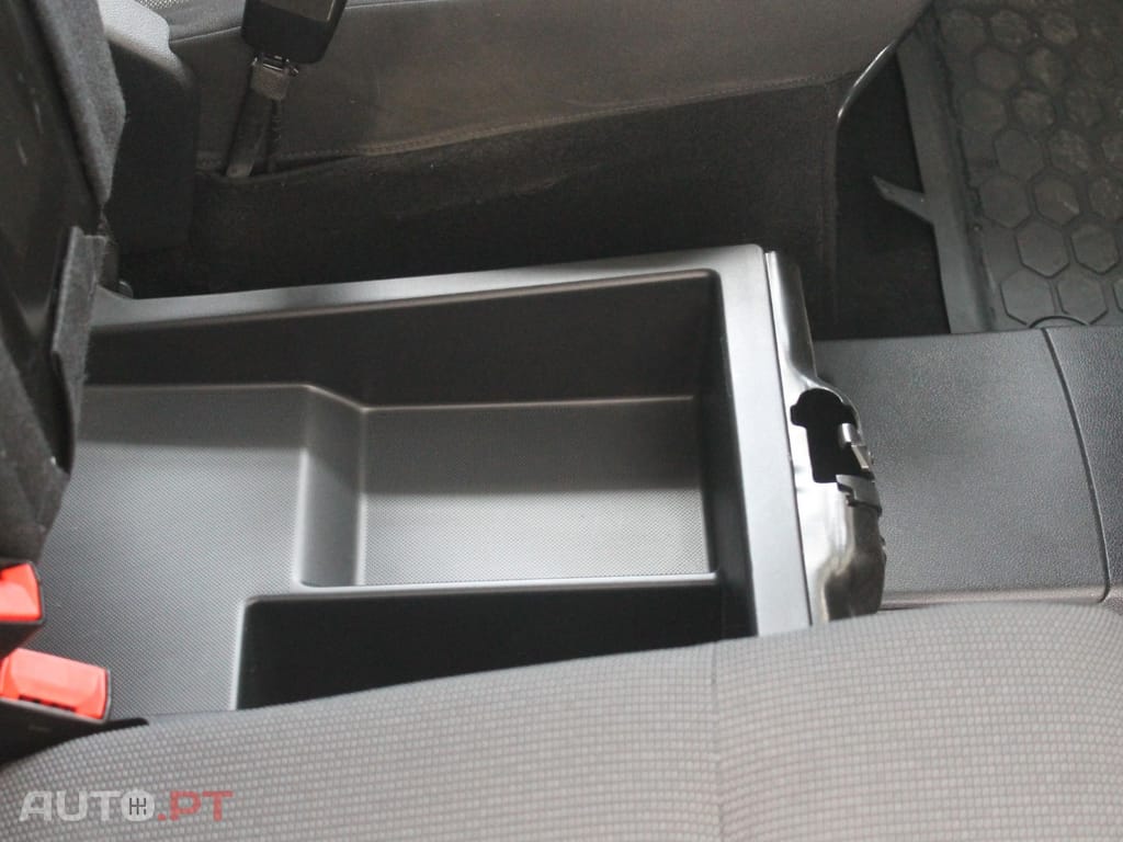 Opel Combo 1.5 102 Cv L1H1 Enjoy (IVA Dedutível)