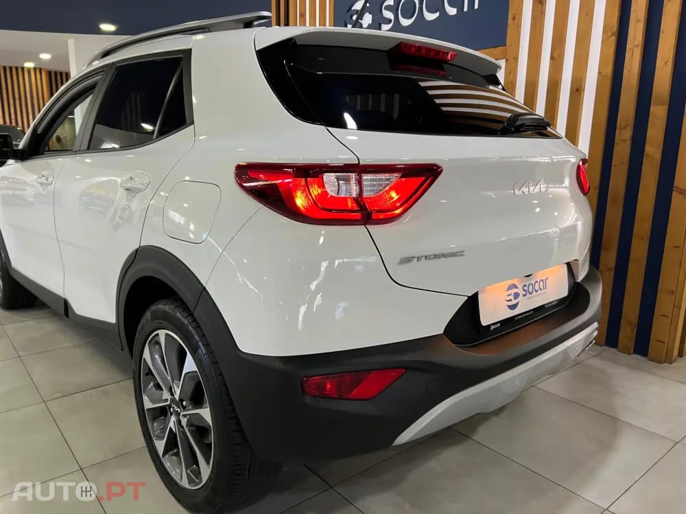 Kia Stonic 1.0 T-GDI Drive