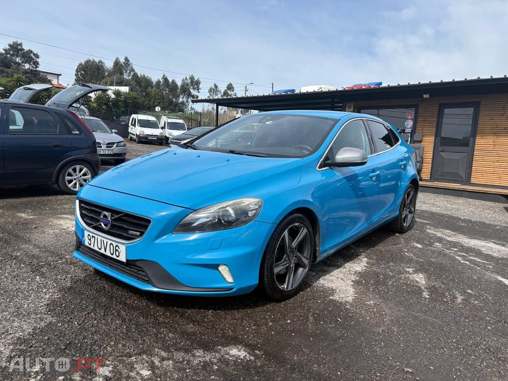 Volvo V40 1.6 D2 R-Design