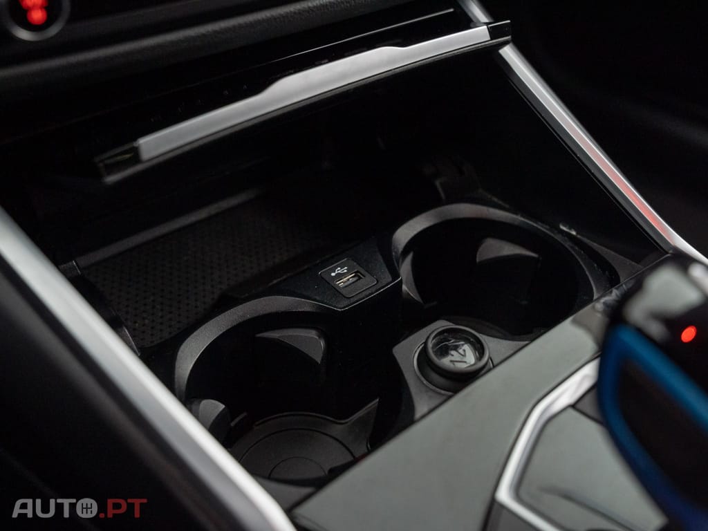 BMW i4 eDrive40