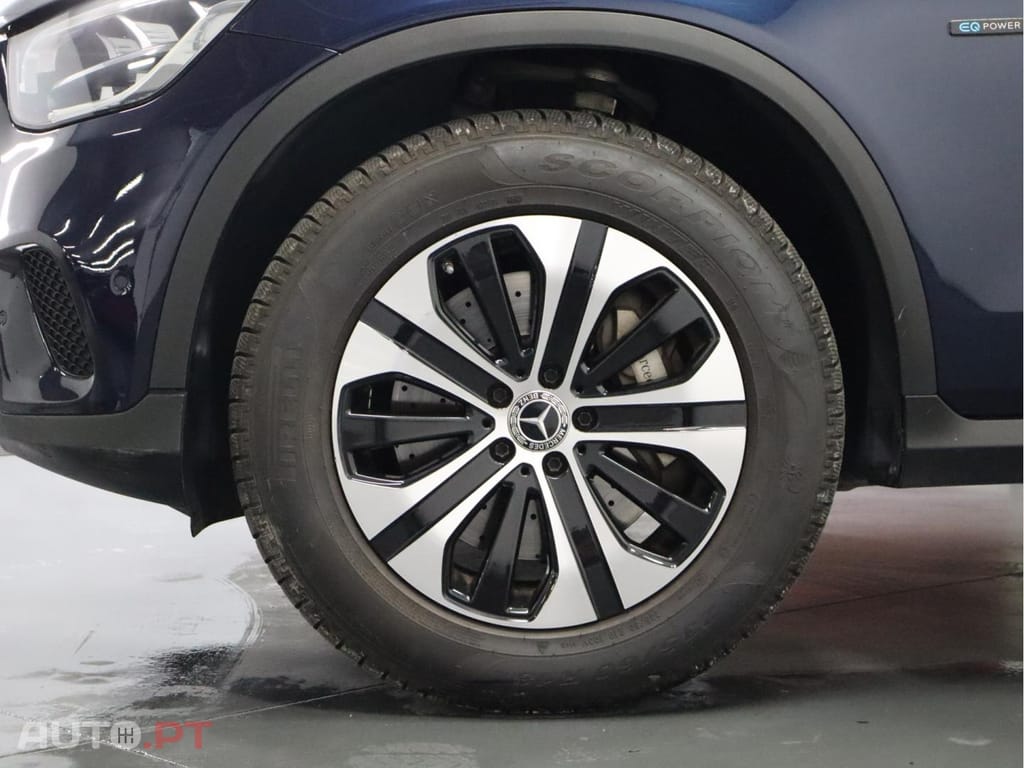 Mercedes-Benz GLC 200  300 e 4MATIC