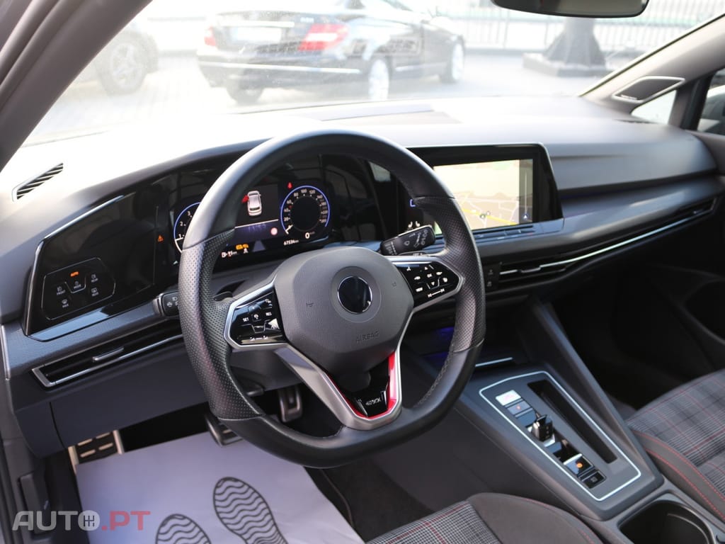 Volkswagen Golf 2.0 TSi GTi DSG Performance