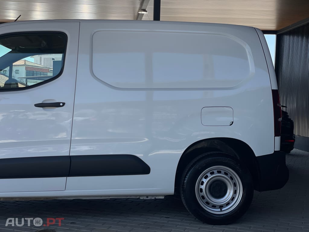 Peugeot Partner 1.6 BlueHDi L1 Pro