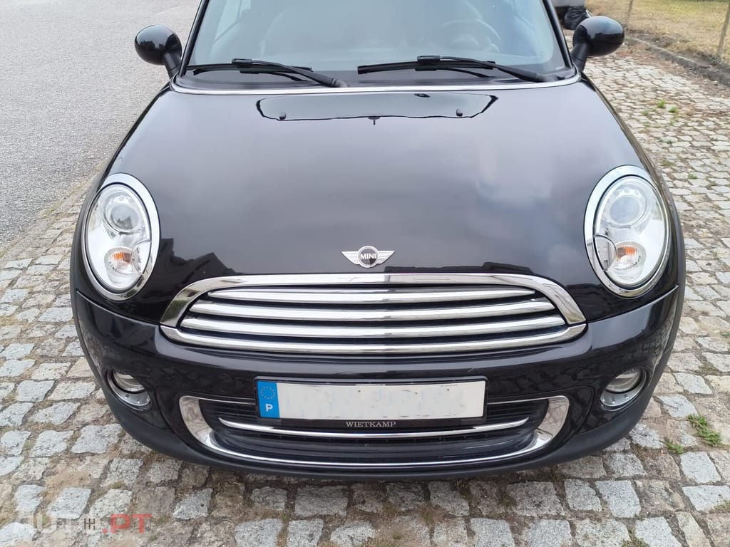 MINI Cooper R57 2015