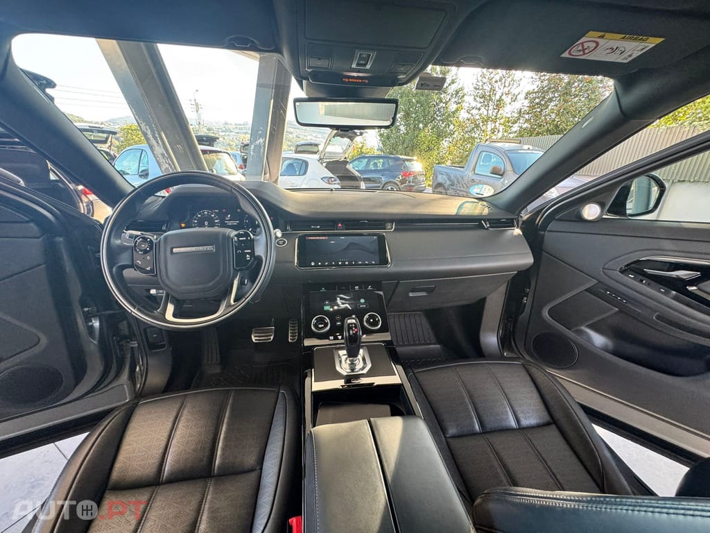 Land Rover Evoque 2.0 D240 HSE R-Dynamic