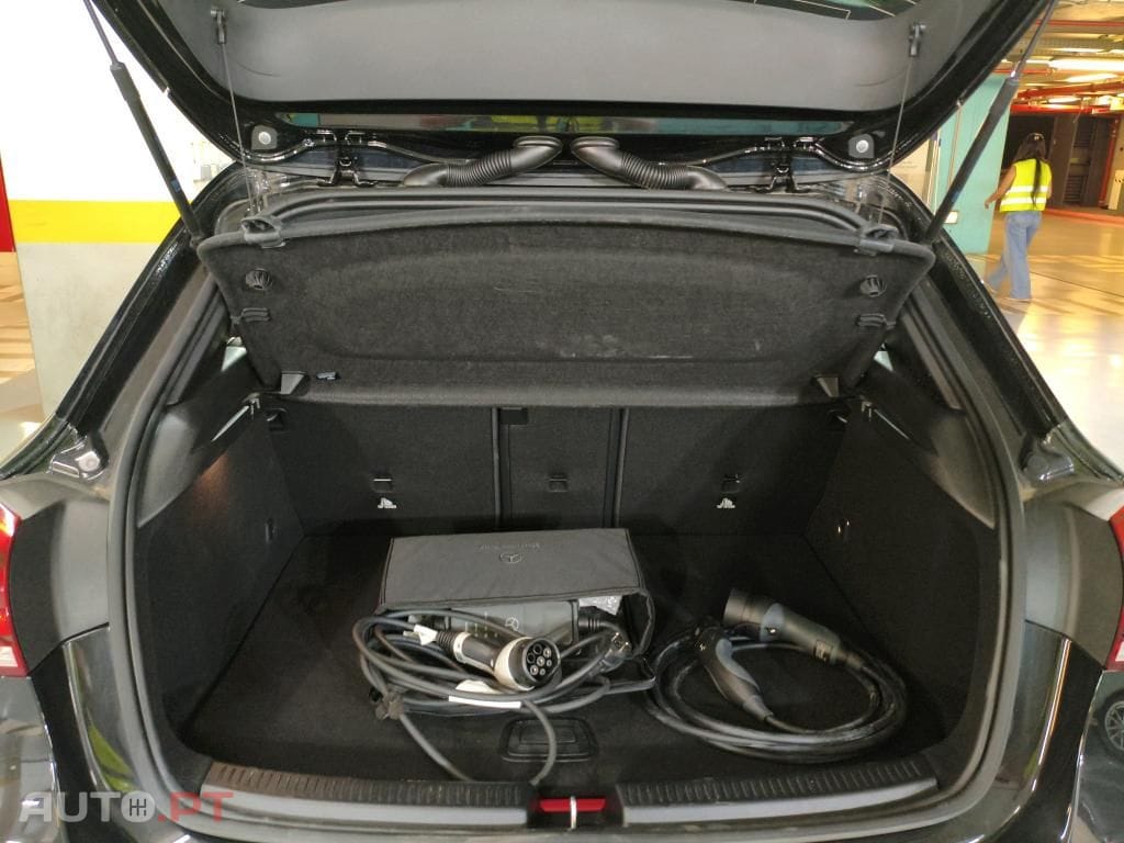 Mercedes-Benz A 250 e Style Plus