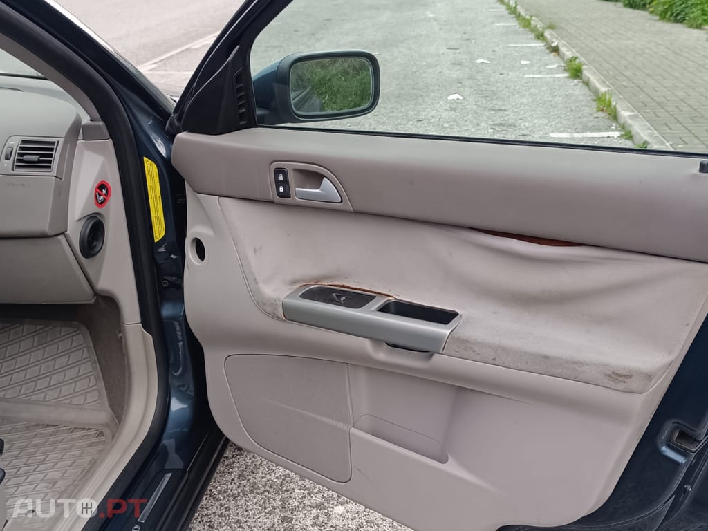 Volvo V50 1.6 D Nivel 2