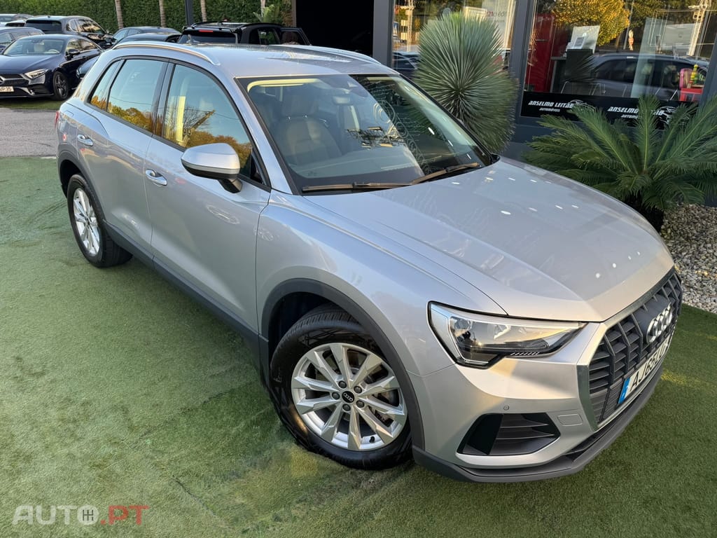 Audi Q3 45 TFSIe S tronic