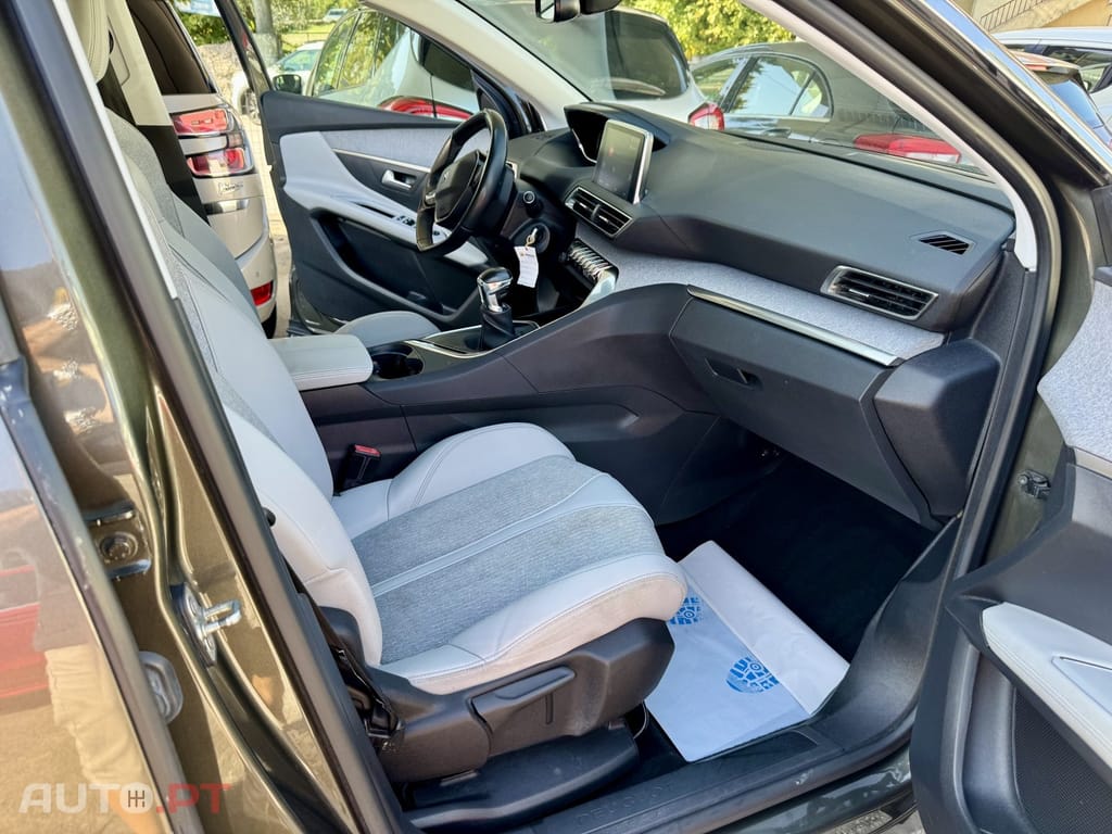 Peugeot 3008 1.5 BlueHDi Allure