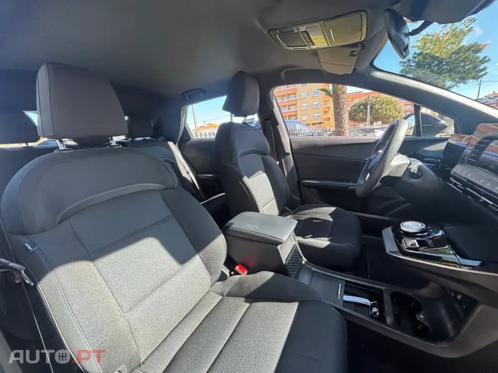 MG MG4 64 kWh Luxury