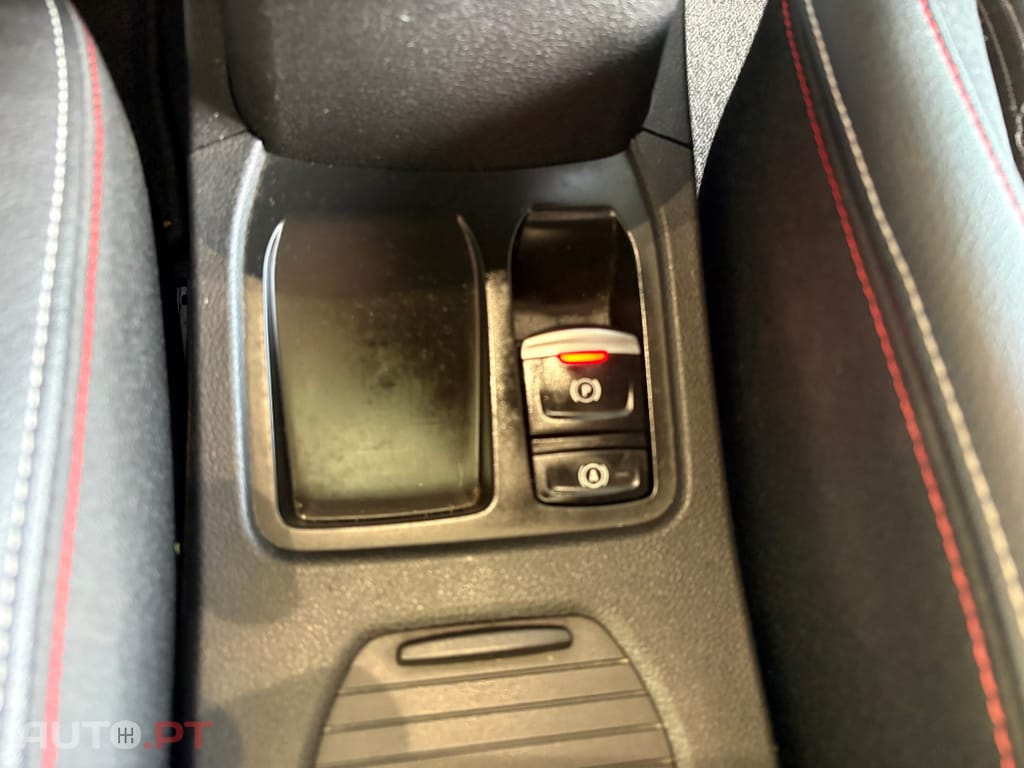 Renault Clio 1.0 TCe RS Line
