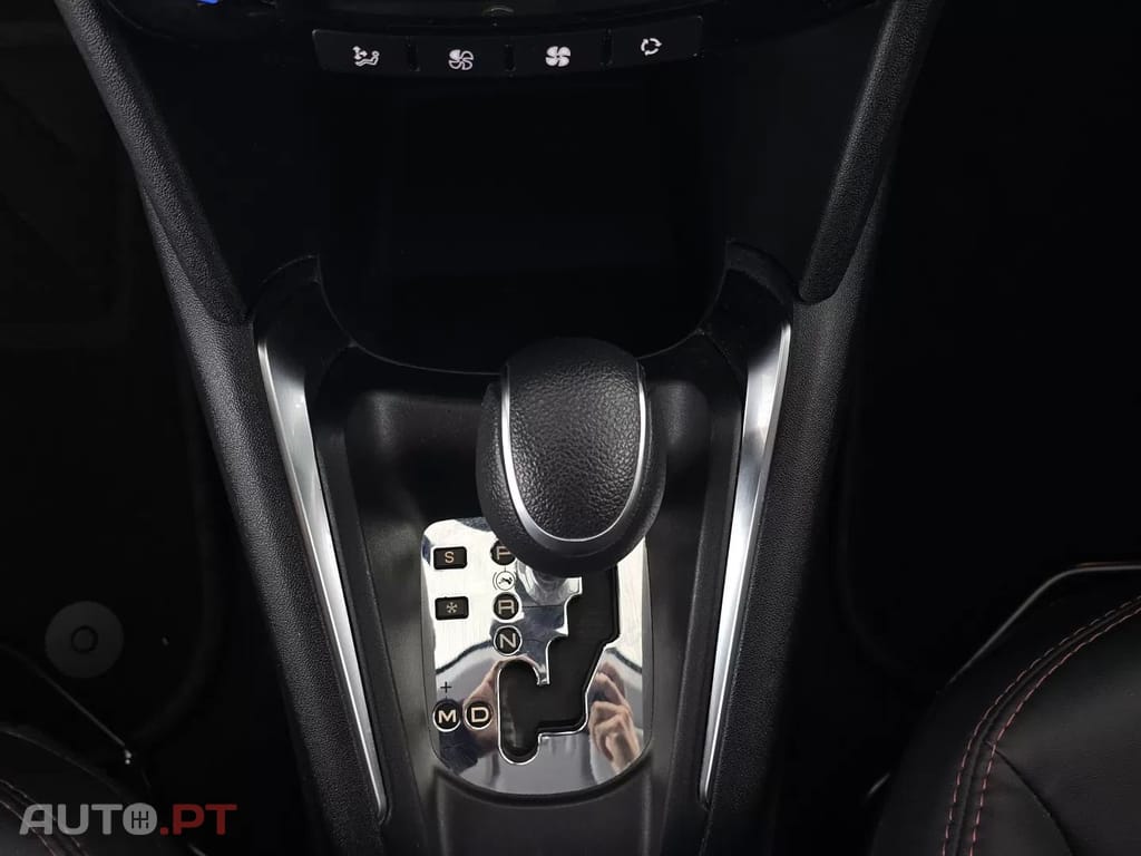 Peugeot 208 1.2 PureTech GT Line EAT6