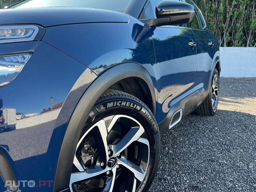 Citroen C5 Aircross 1.2 PureTech Shine EAT8