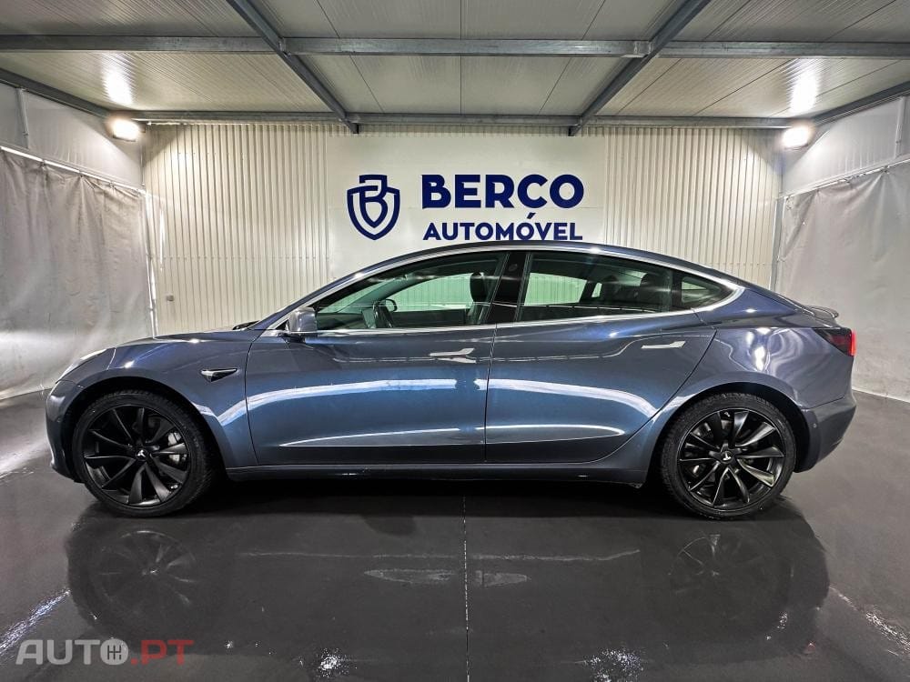 Tesla Model 3 Long-Range Dual Motor AWD