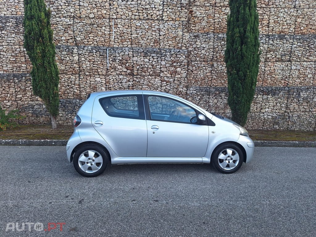 Toyota Aygo 1.0 Plus Sport Pack MM