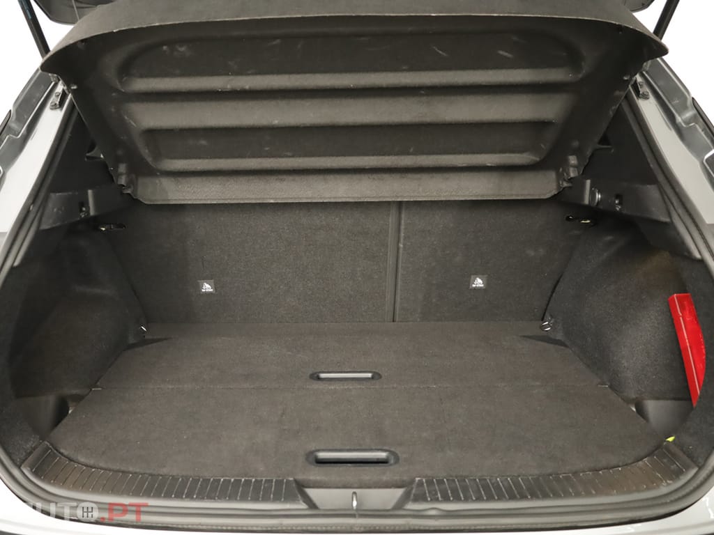 Nissan Qashqai Qashqai 1.3 DIG-T N-Connecta LED Xtronic