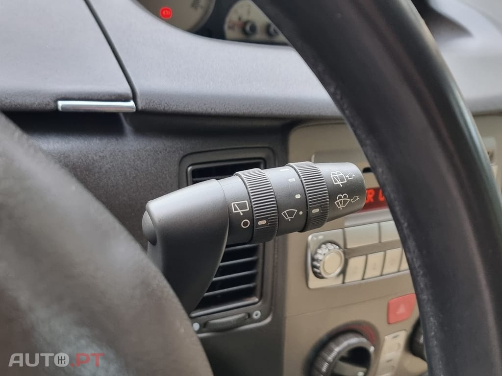 Lancia Musa 1.3 16V M-jet Oro