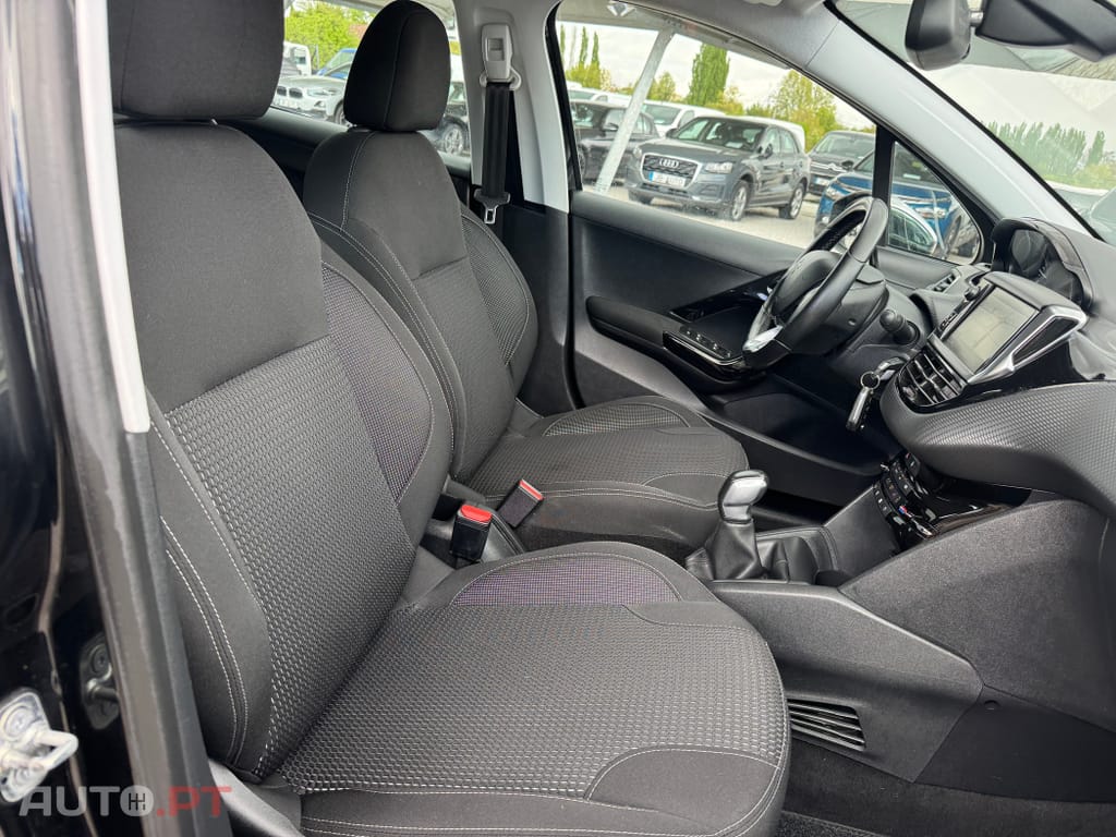 Peugeot 208 1.6 BlueHDi Allure