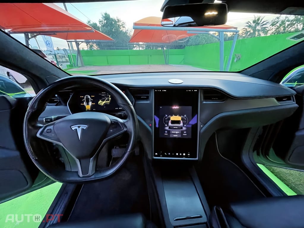 Tesla Model X 100D
