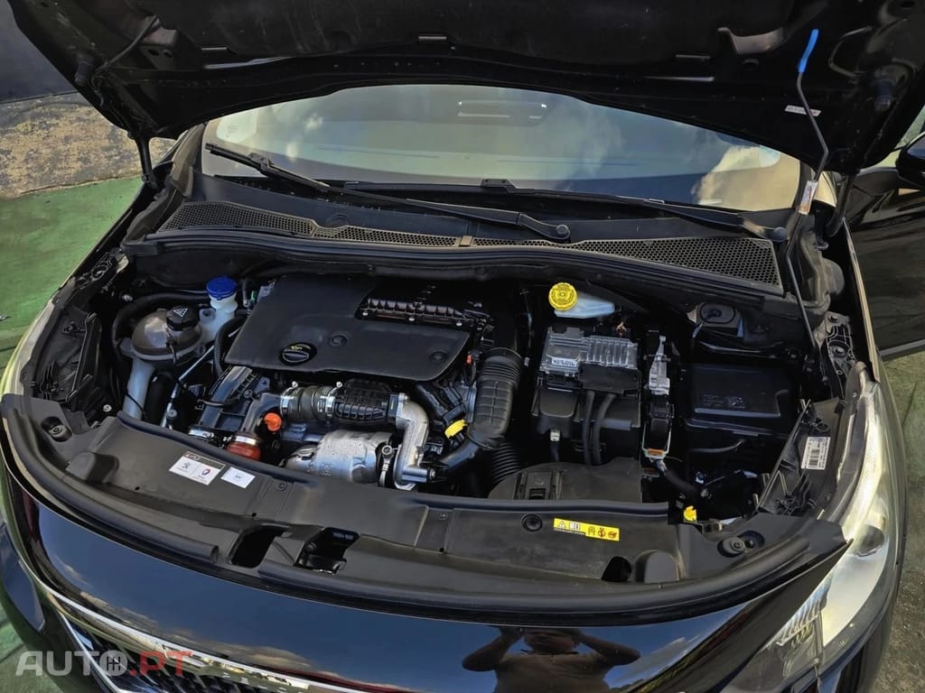 Peugeot 2008 1.6 BlueHDi Active