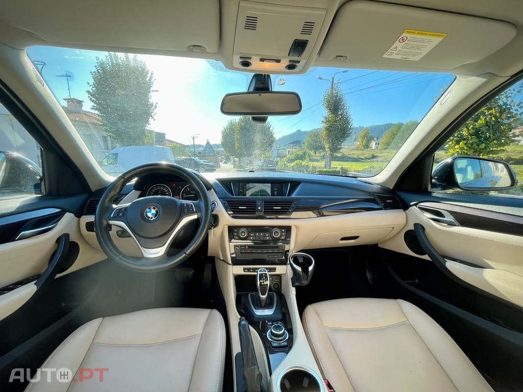 BMW X1 x drive auto