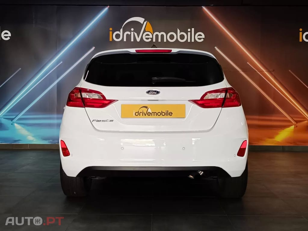 Ford Fiesta 1.1 Ti-VCT Business