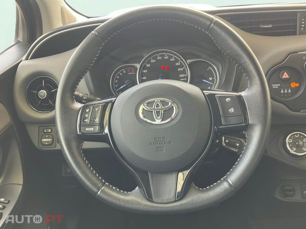 Toyota Yaris 1.0 VVT-i Comfort