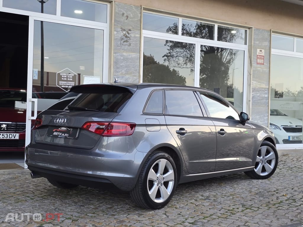 Audi A3 Sportback 1.6 TDI Attraction Ultra
