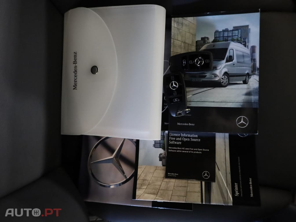 Mercedes-Benz Sprinter 315 CDI/43 Luxo (2+2+2+3)