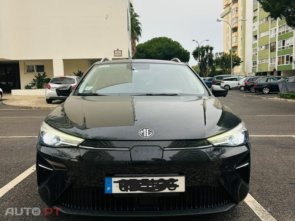 MG MG5 240
