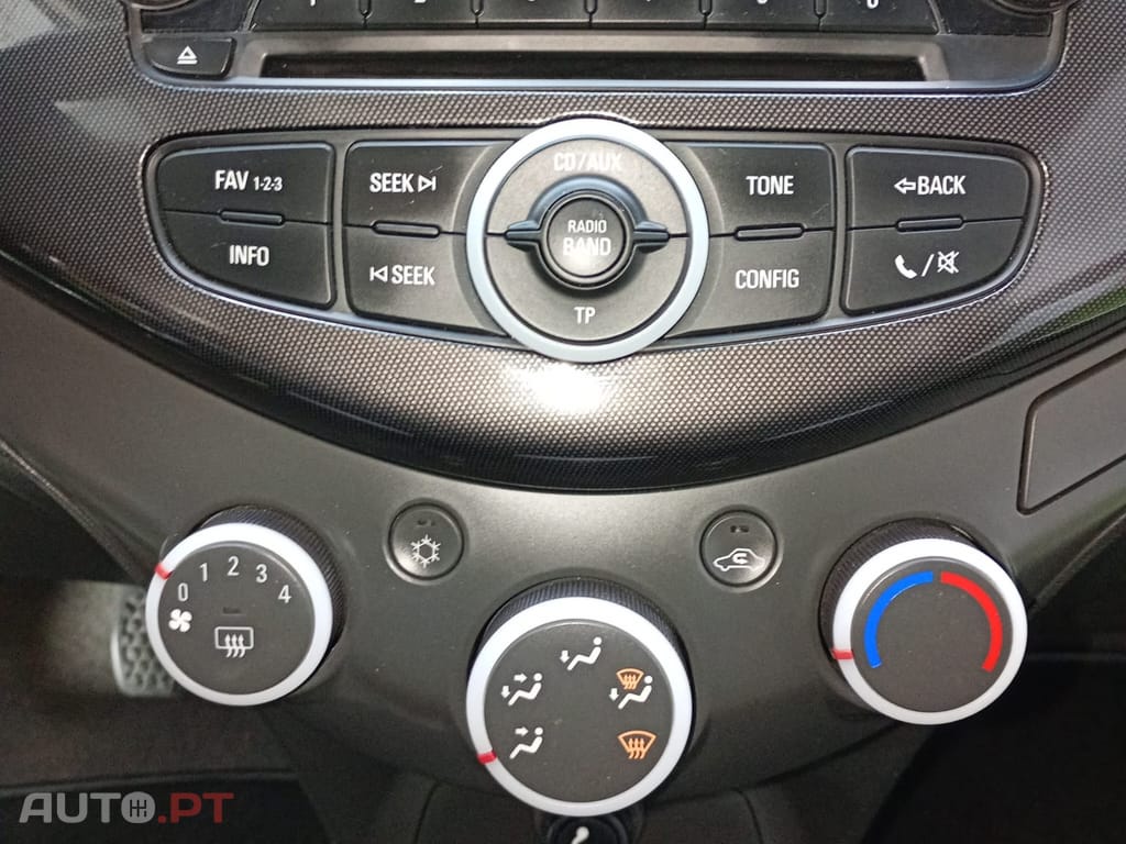 Chevrolet Spark 1.0 L Bi-Fuel
