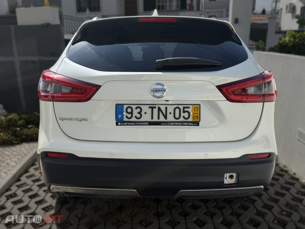Nissan Qashqai 1.6 dCi Tekna 19 Pele