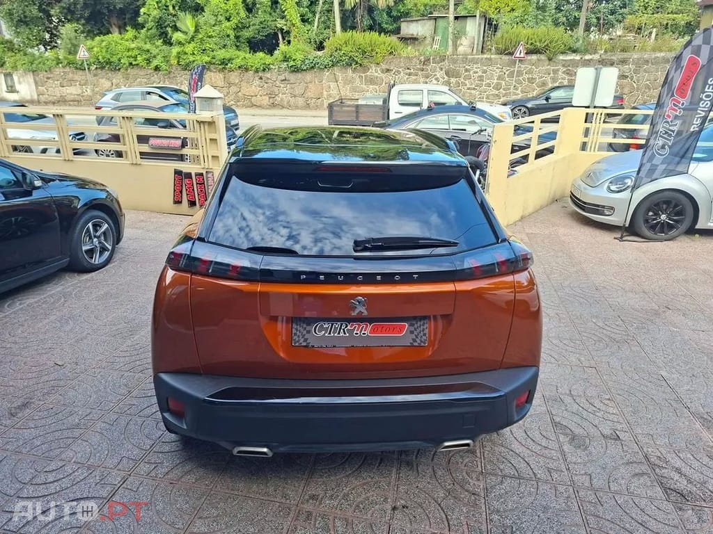 Peugeot 2008  Puretech 130 Stop Start Gt  Line Edition