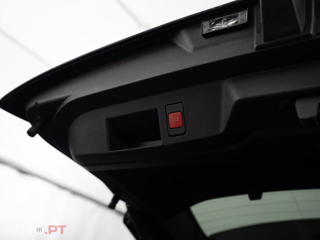 Citroen C5 Aircross 1.2 Hybrid Max e-DSC6
