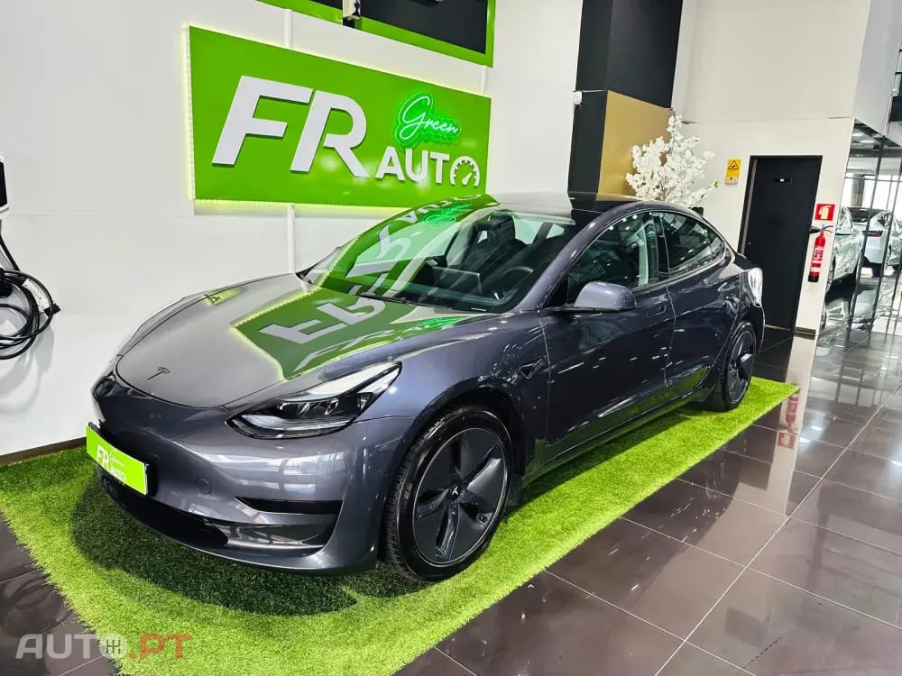 Tesla Model 3 Standard RWD Plus