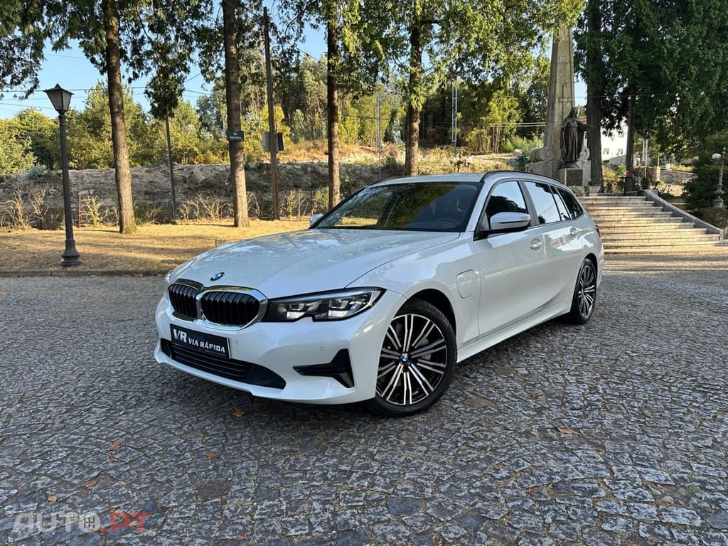 BMW 330 e Touring Corporate Edition Auto