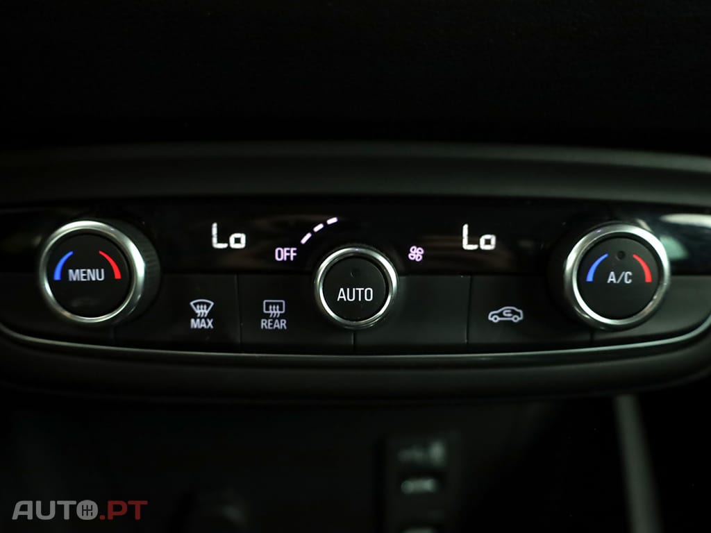 Opel Crossland Crossland X 1.2 T 120 Anos