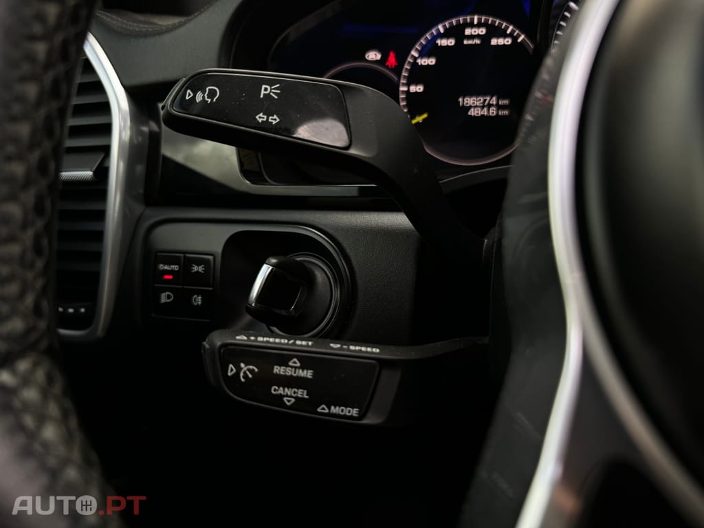 Porsche Cayenne E-Hybrid Tiptronic S