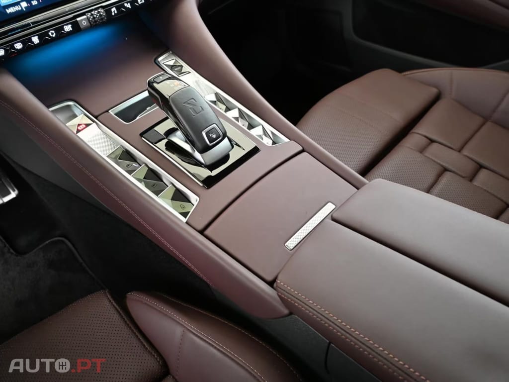 DS DS9 1.6 E-Tense I.V.A DEDUTIVEL 