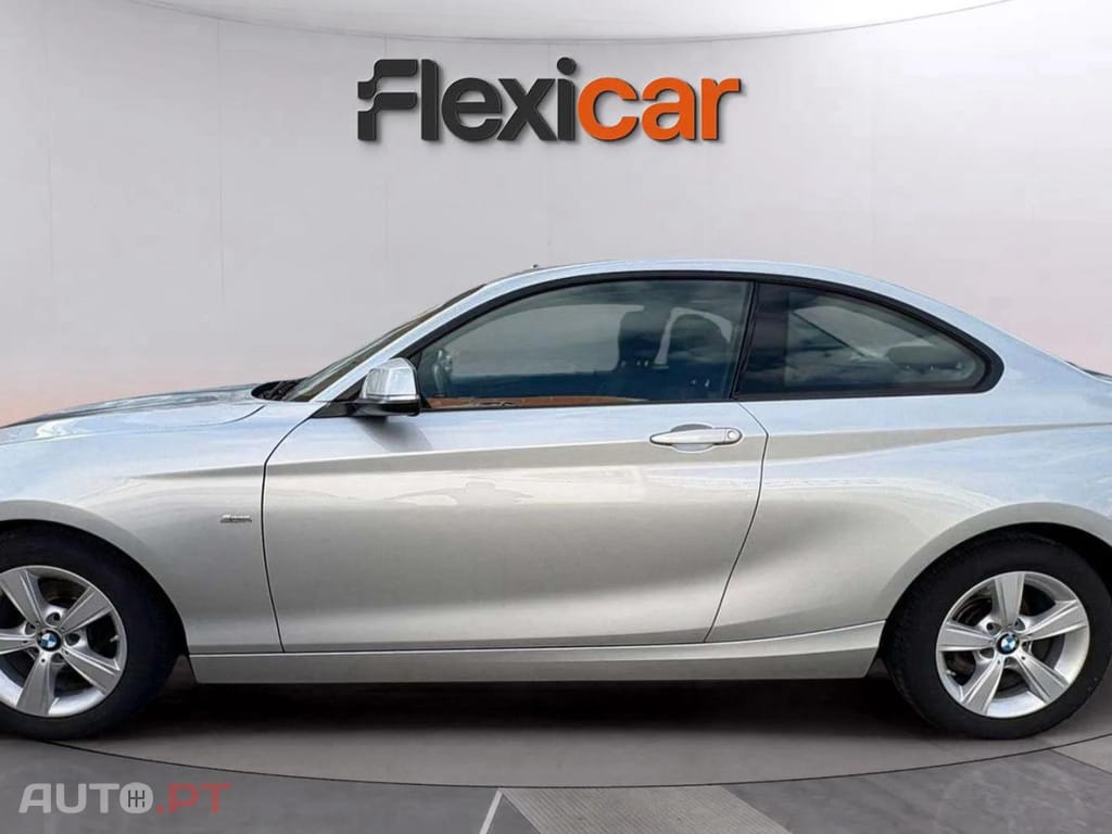 BMW 218 i Coupe Line Sport Auto