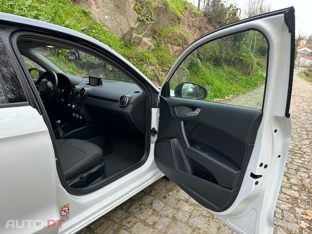 Audi A1 1.0 TFSI ultra design