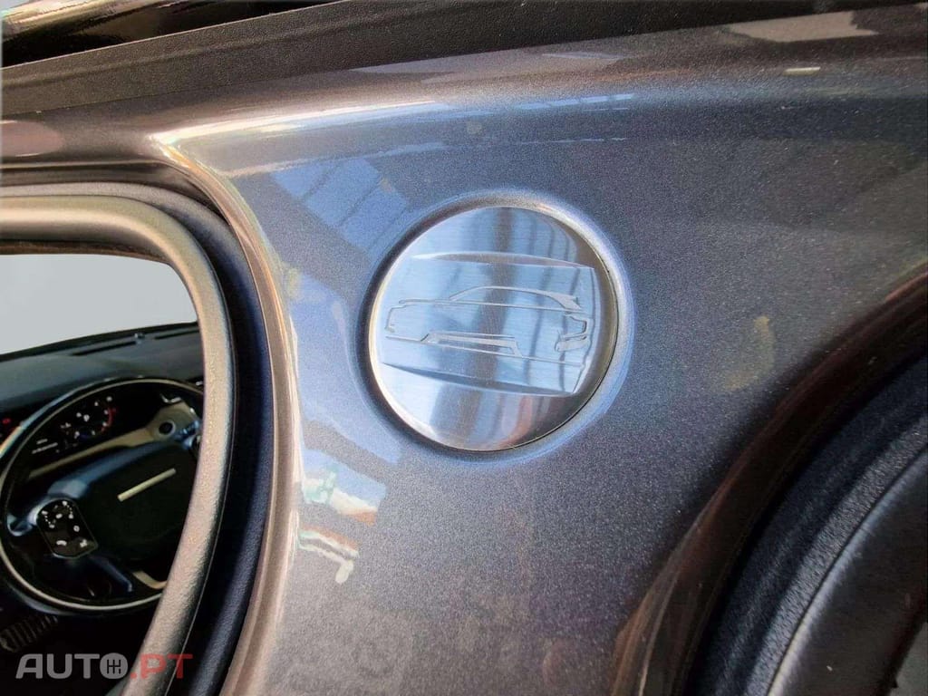 Land Rover Velar 2.0 R-Dynamic 241cv